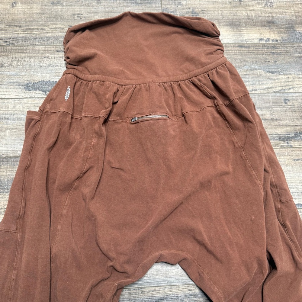 Free People Movement Pull On Brown Flared Pants - Picture 6 of 14